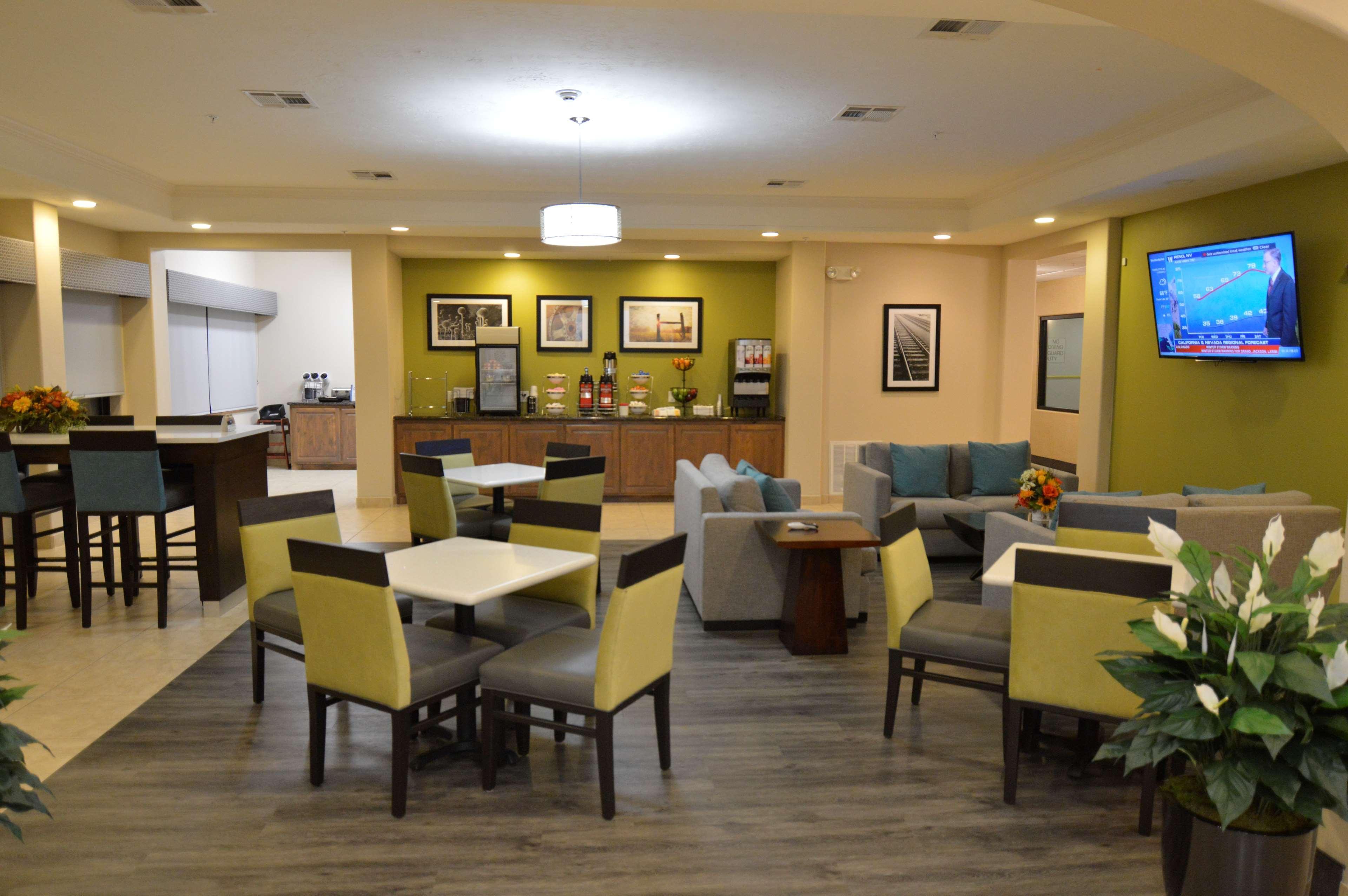 Best Western Oasis Inn Canadian Экстерьер фото