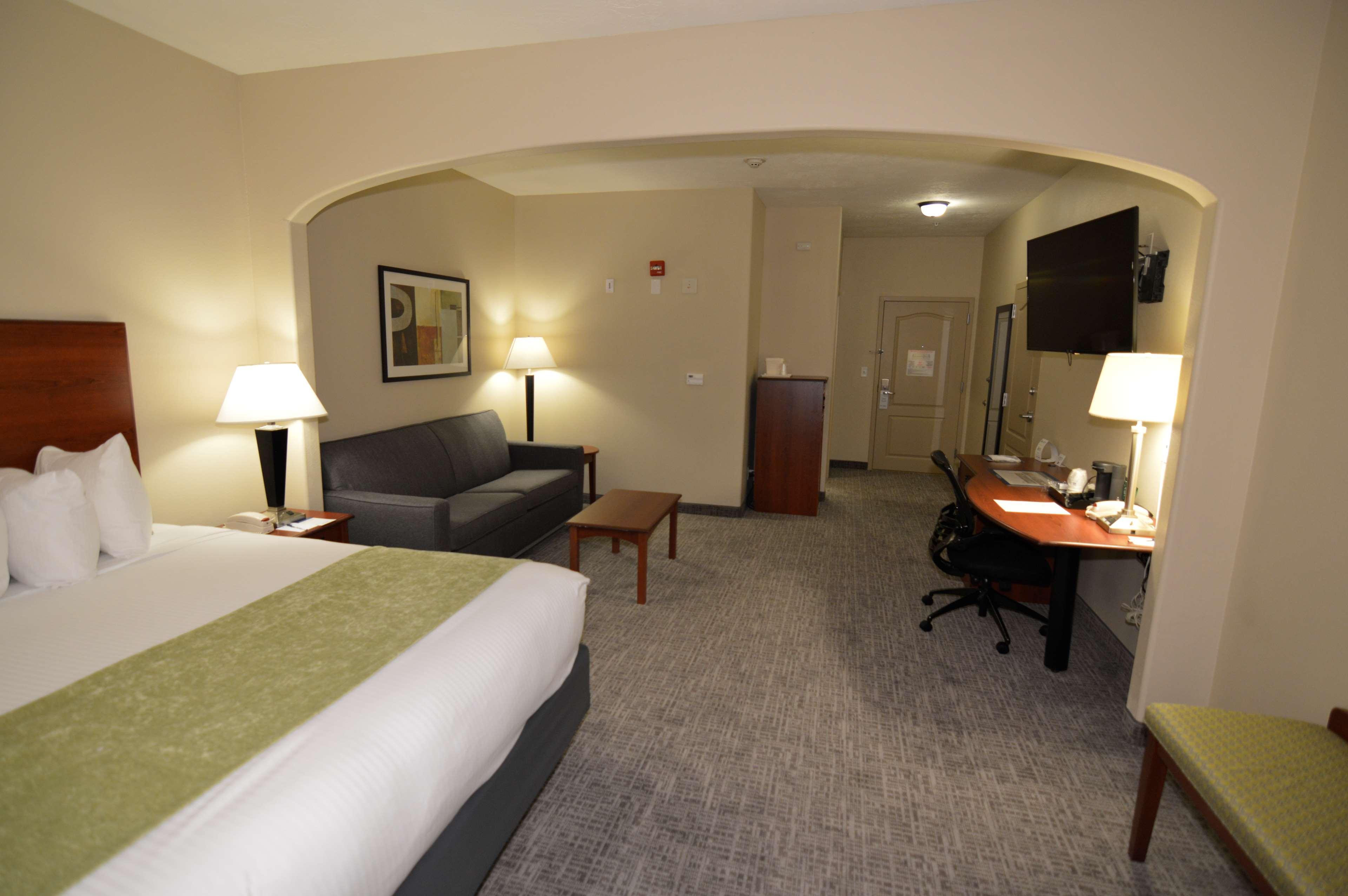 Best Western Oasis Inn Canadian Экстерьер фото