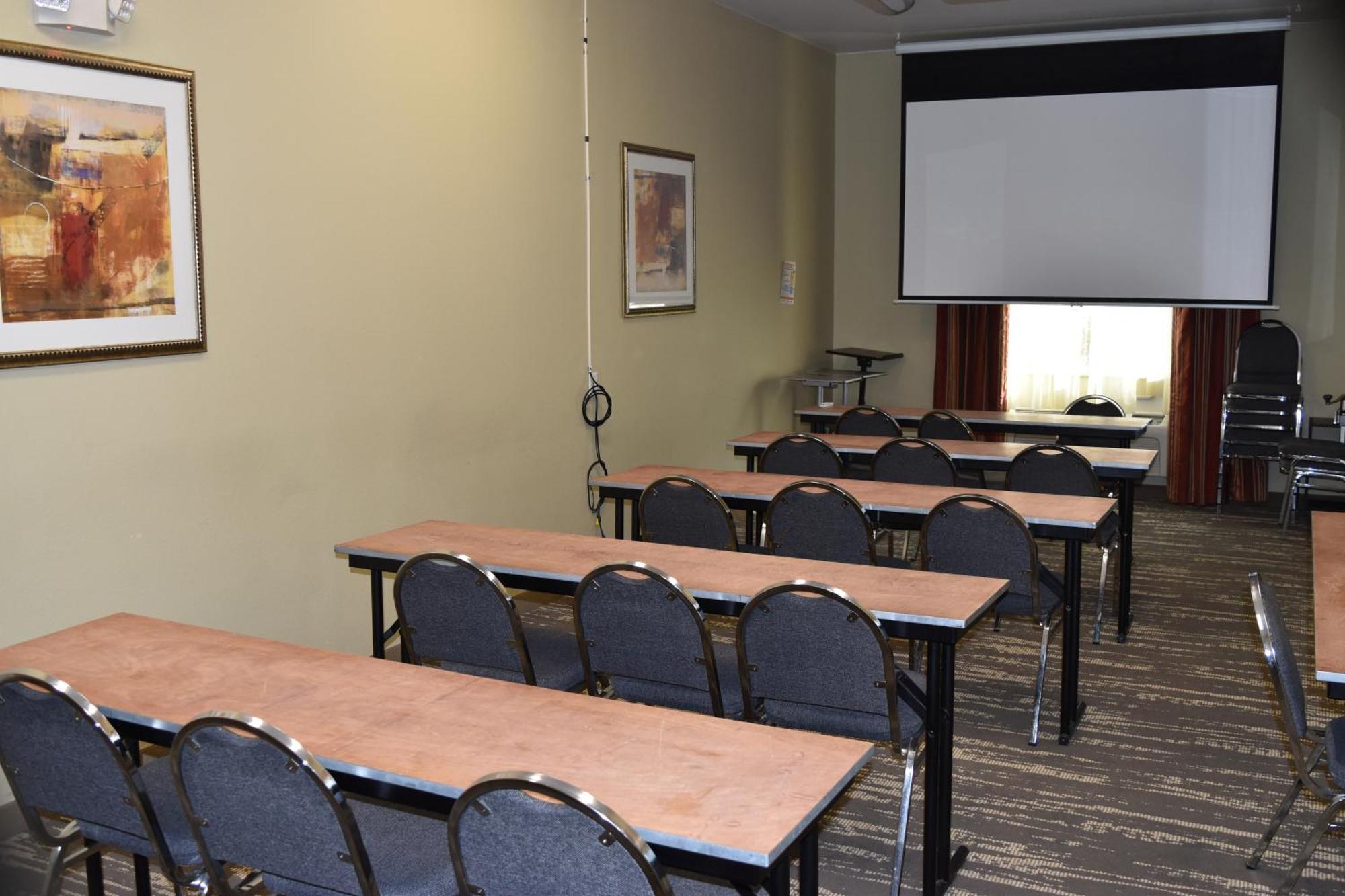 Best Western Oasis Inn Canadian Экстерьер фото
